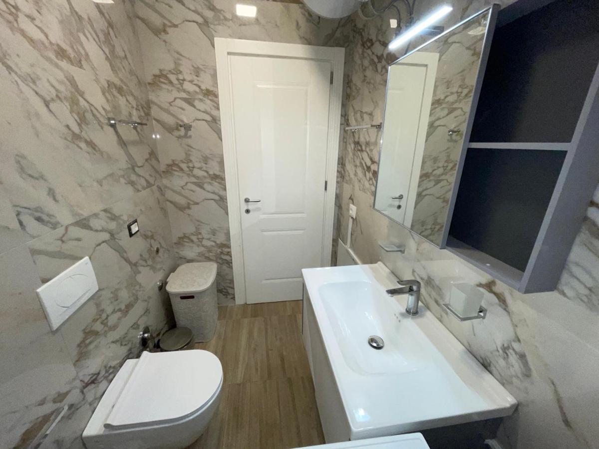 Peak Apartment Modern Durres City Centre #2 외부 사진