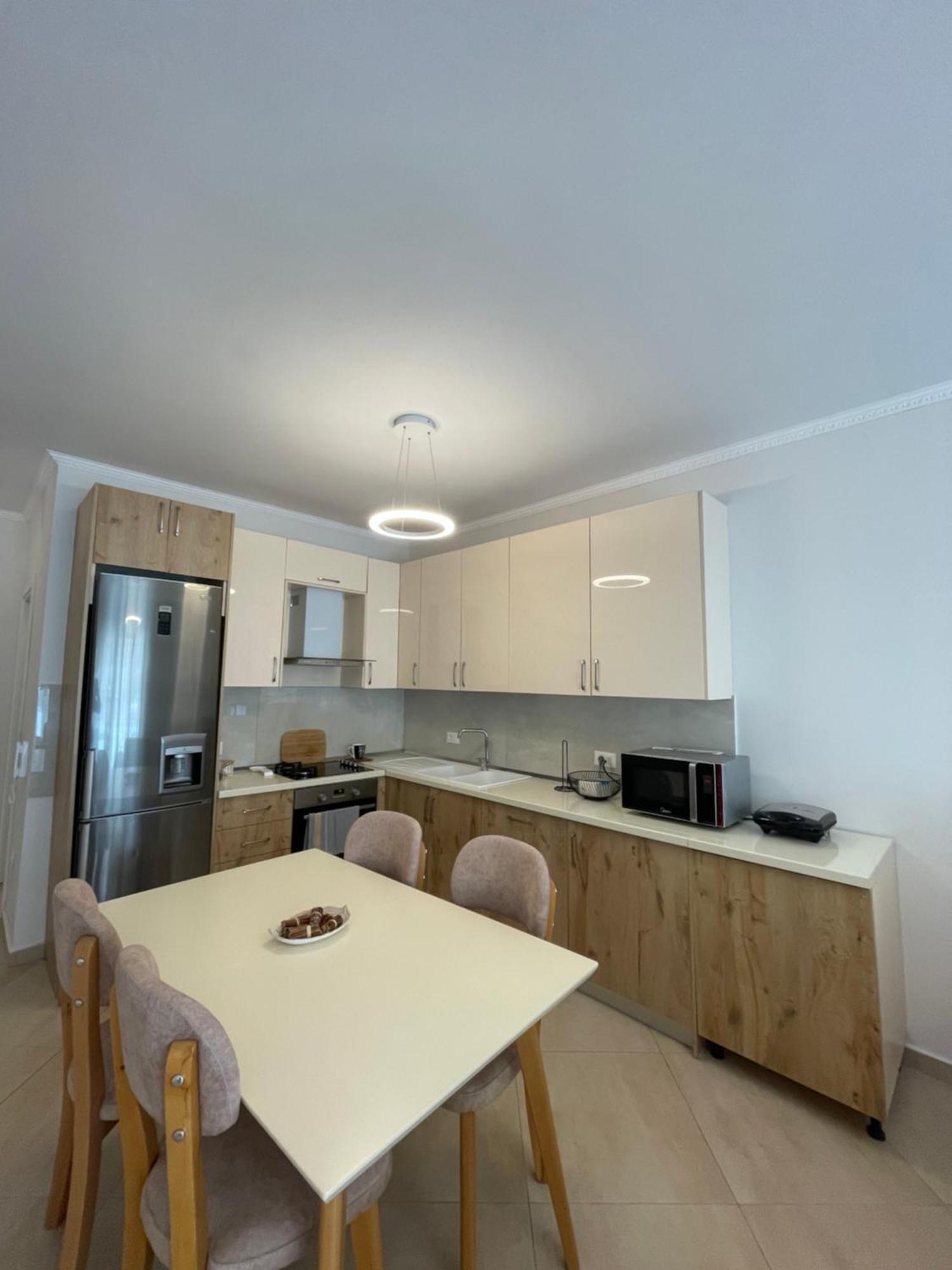 Peak Apartment Modern Durres City Centre #2 외부 사진