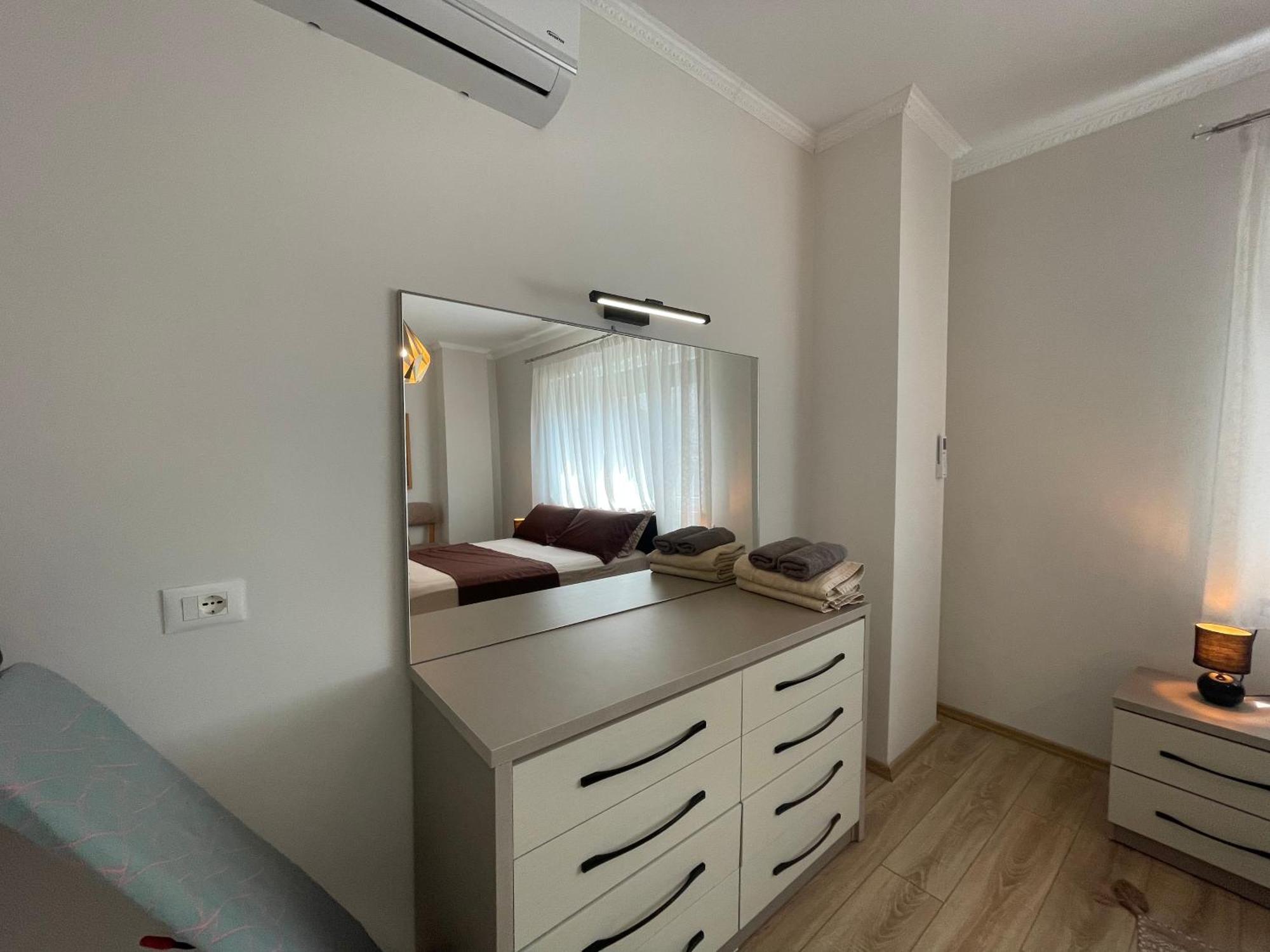 Peak Apartment Modern Durres City Centre #2 외부 사진